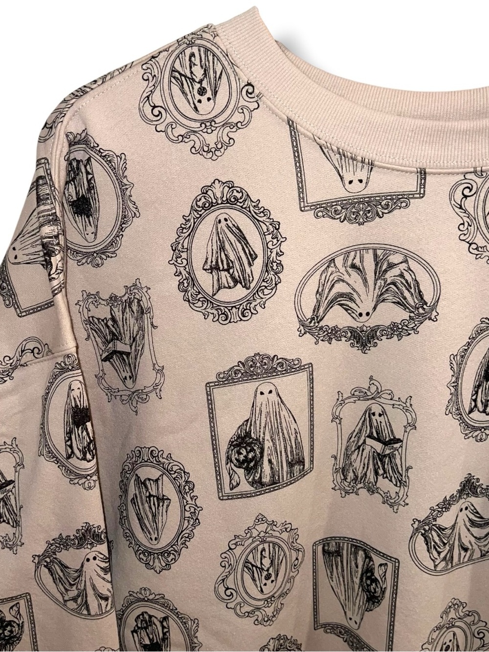 Haunted Ghost Portrait Gallery Beige Oversized Crewneck Sweatshirt